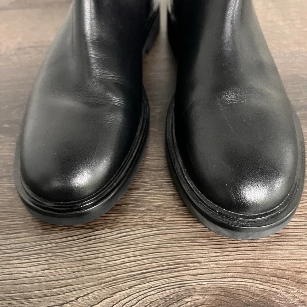Tory Burch Double T Chelsea Boots Womens 8 Black Leather Ankle Pull On 8913